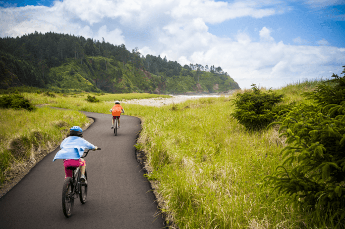 Discovery Trail on the beach in Long Beach Washington at our hotel in Long Beach Washington at Chautauqua Resort